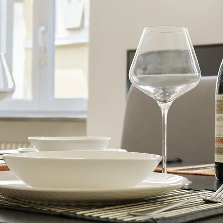 Tra Le Mura Di شقة